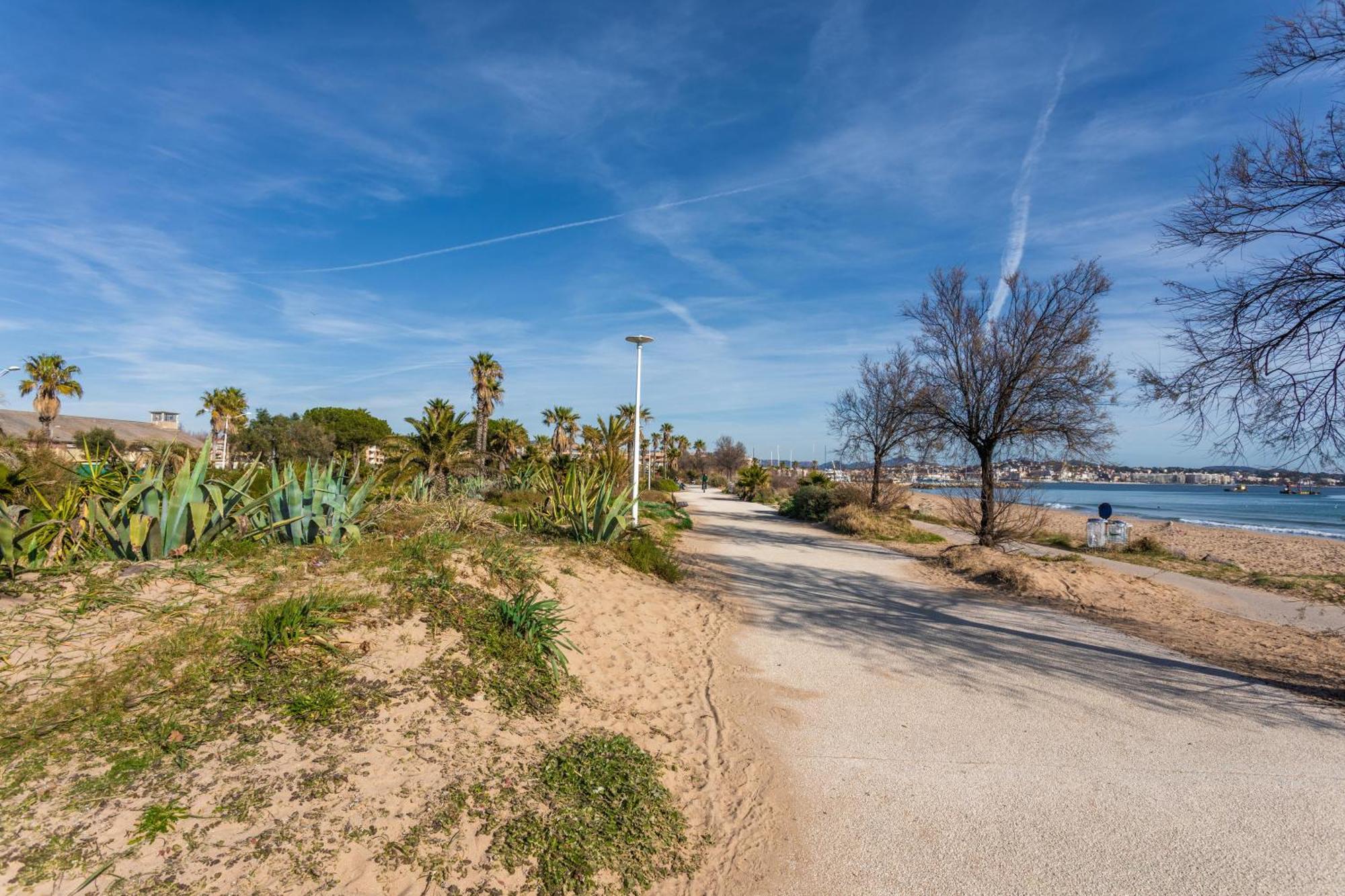 Studio - Frejus Base Nature 外观 照片